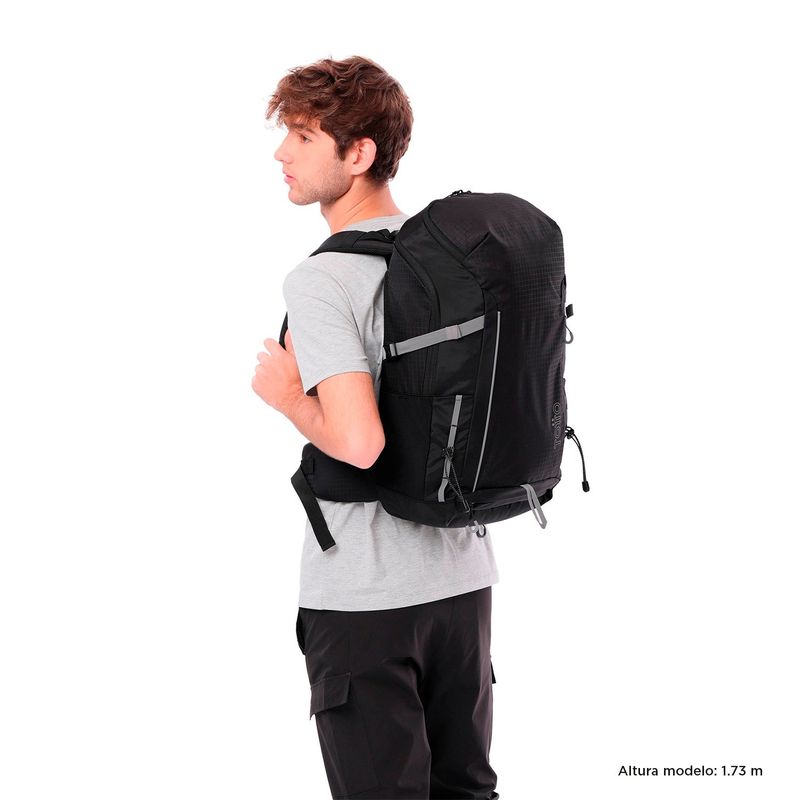 TOTTO - Morral Outdoor  Summit # 28 Negro