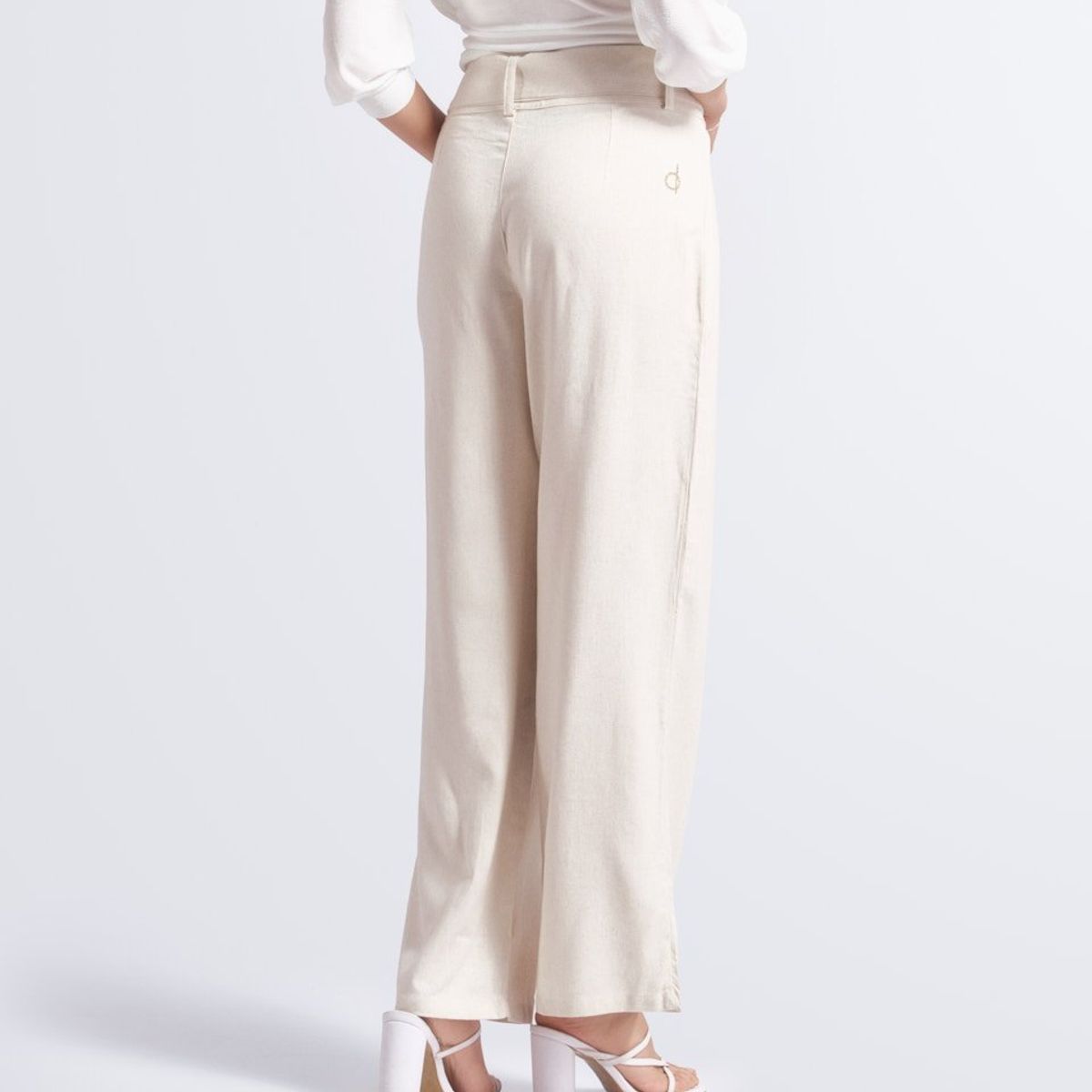 DEREK - Pantalon Para Mujer En Lino Derek.-