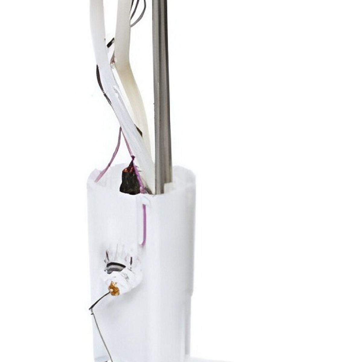 GENERICO - Módulo Bomba De Combustible Chevrolet D Max E9548MODC