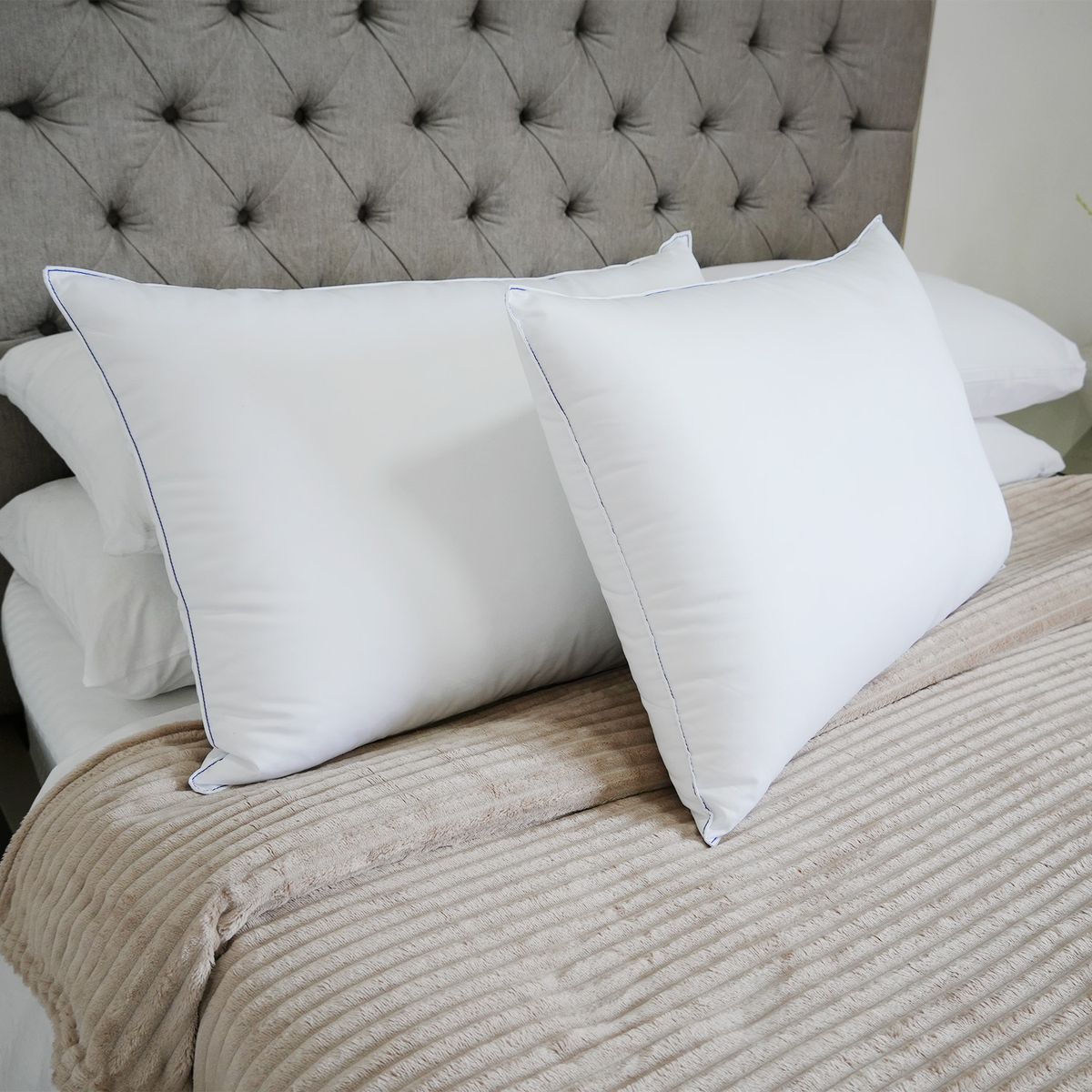 HOGARETO - Almohada Antifluido Sensación Plumas de Ganso Tela 100% Algodón 400 H