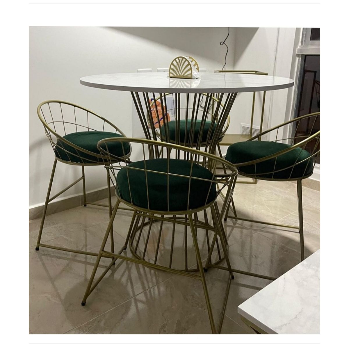 GENERICO - Juego de Comedor Coral -  4 puestos