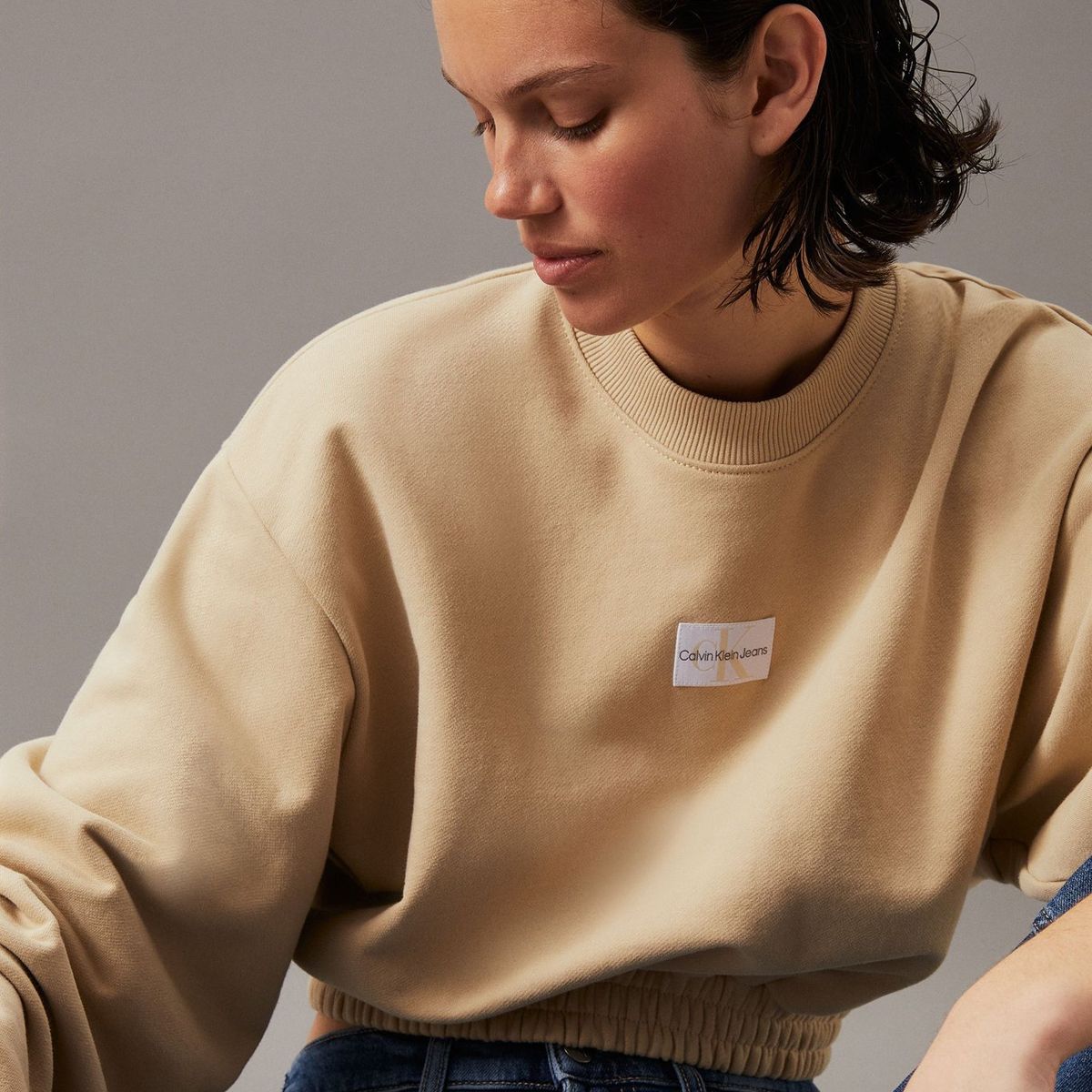CALVIN KLEIN - Saco beige cropped de felpa de algodón Calvin Klein