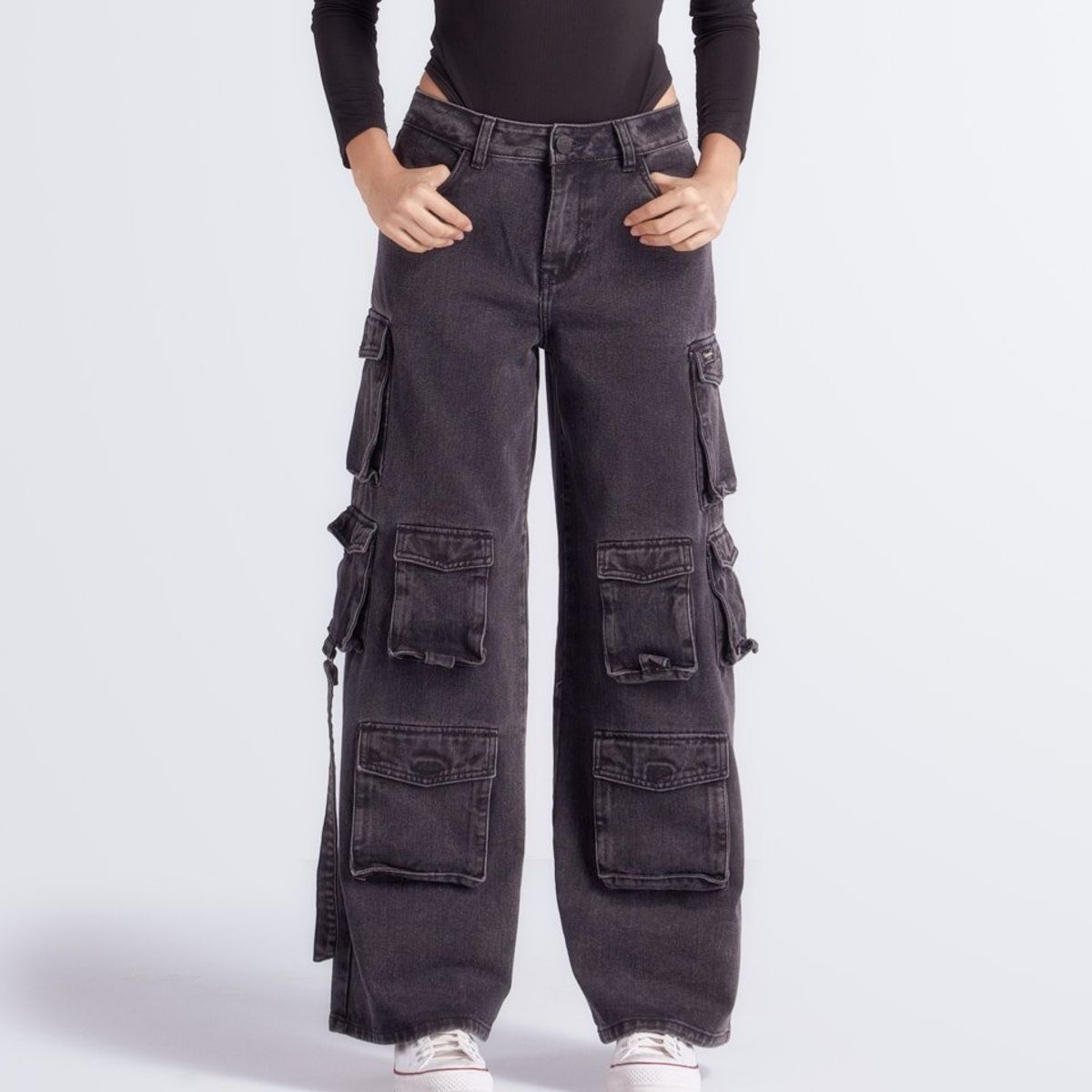 UNSER - Pantalon Cargo Con Bolsillos Unser