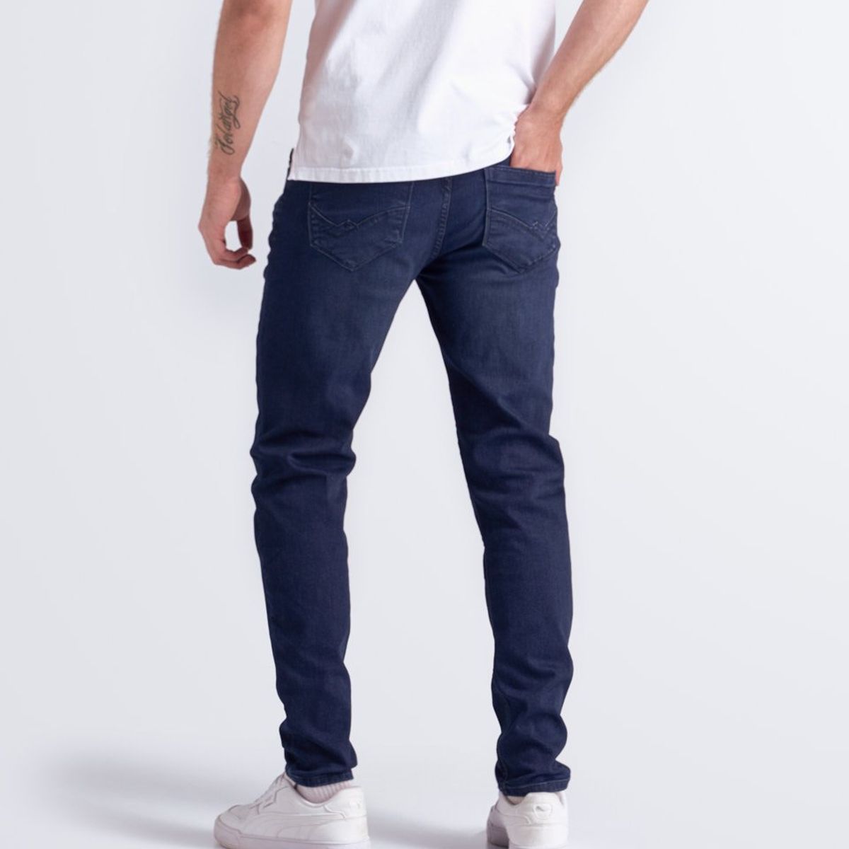 UNSER - Jean Para Hombre Con Proceso Oscuro Y Bolsillos Unser