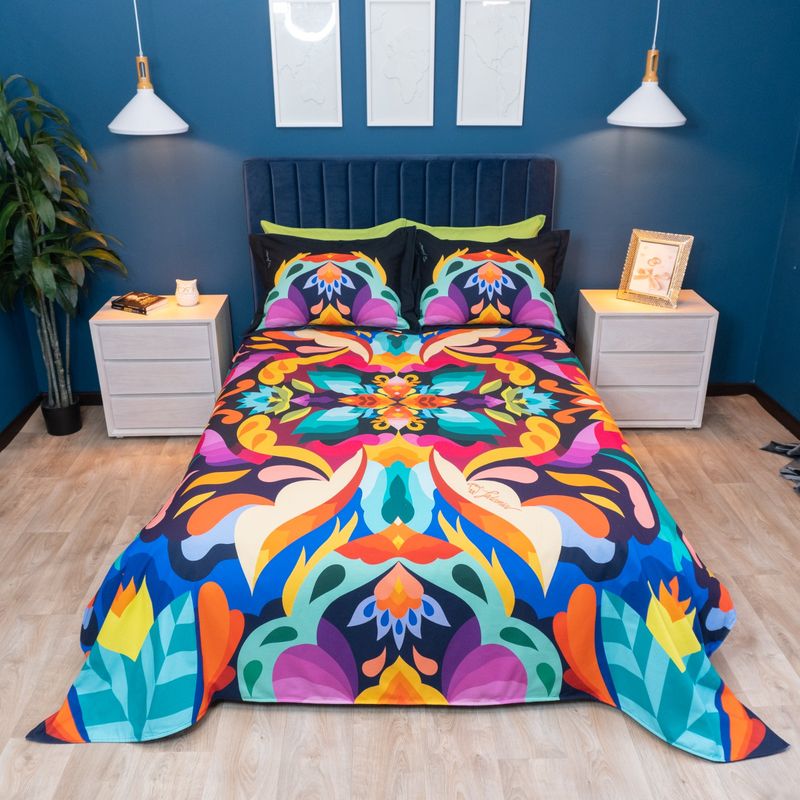 AMARE HOME - Duvet Cover Iris y Vibrato - Colección Ledania 3 Piezas Queen.