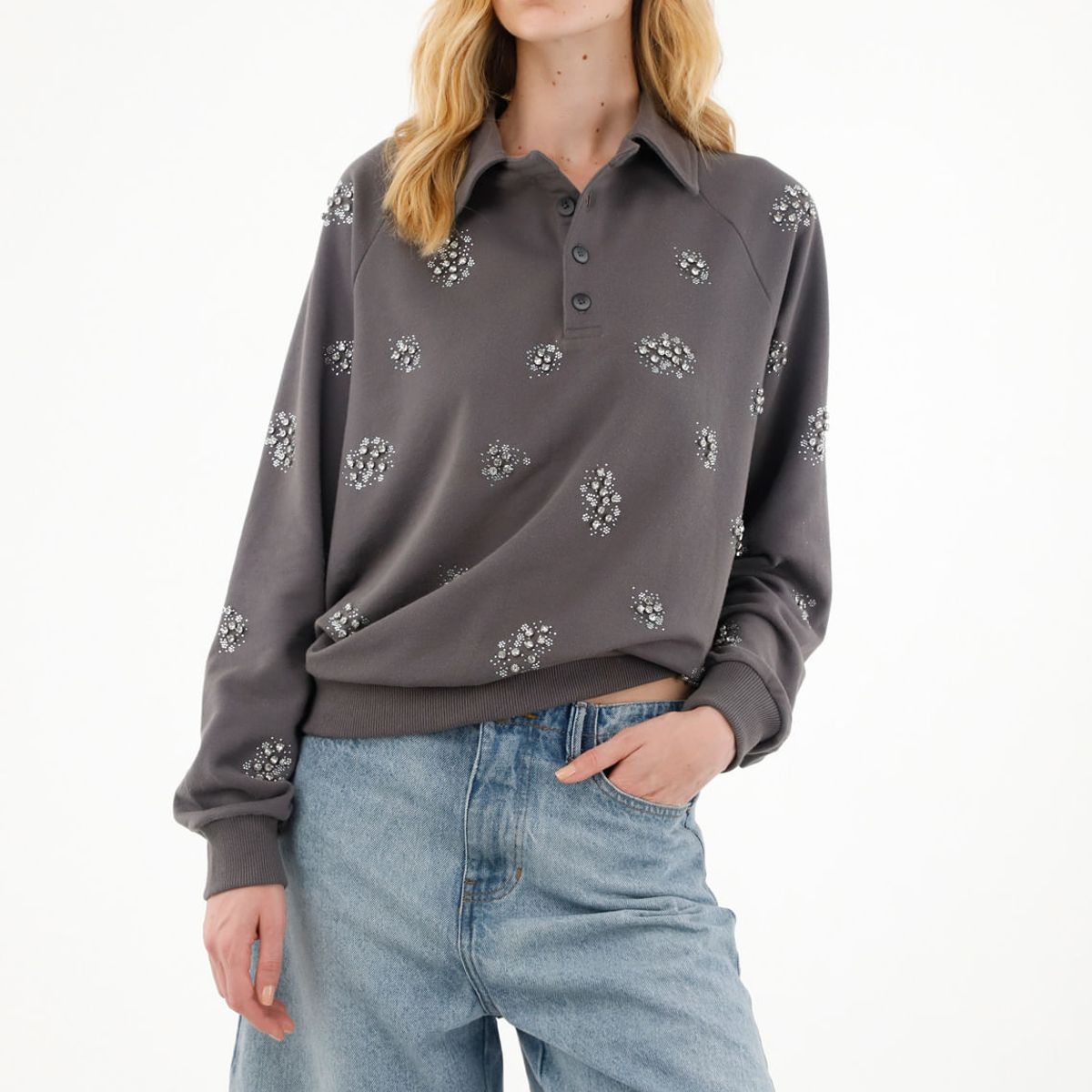 TENNIS - Buzo gris oversize con apliques de brillo para mujer