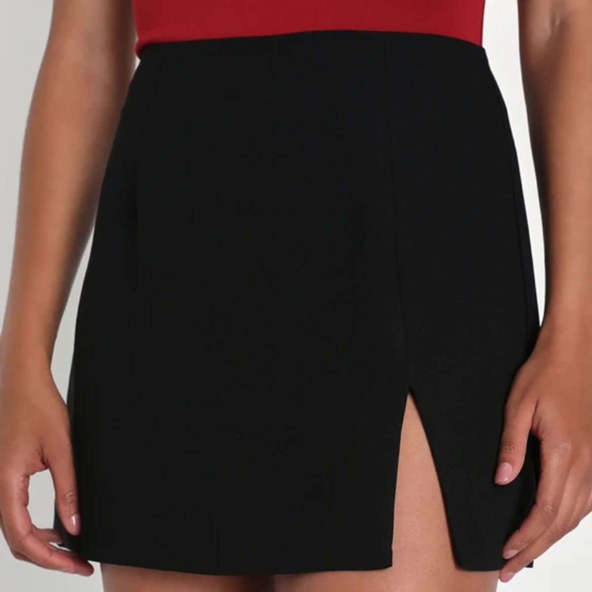 NEGRELI - FALDA CORTA CEÑIDA CON ABERTURA REF-M10