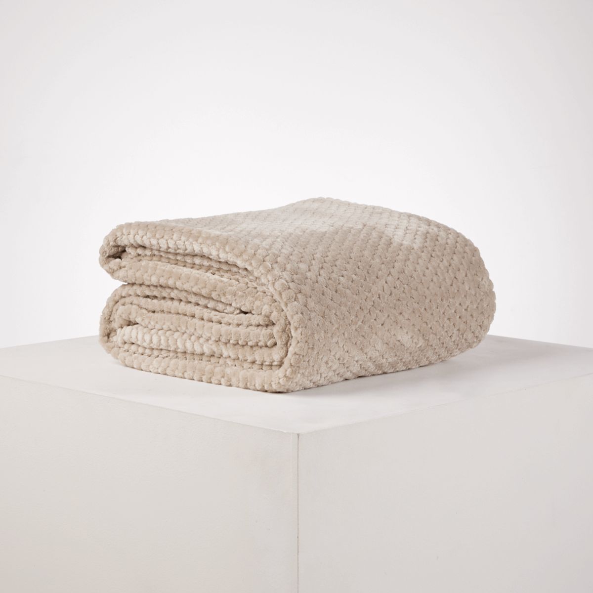 DISTRIHOGAR - Cobija Flannel Jacq Bee 280 gr Gris Cálido 140 x 200 cm