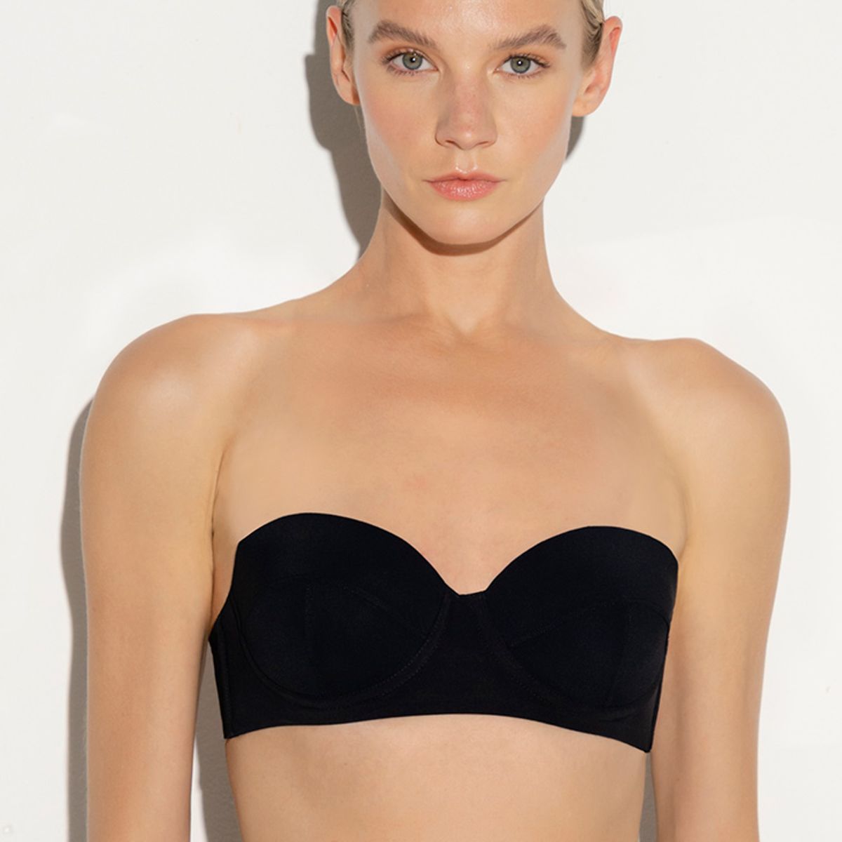 TOUCHE BALNEAIRE - Top bikini bandeau con copa retro 0B40013