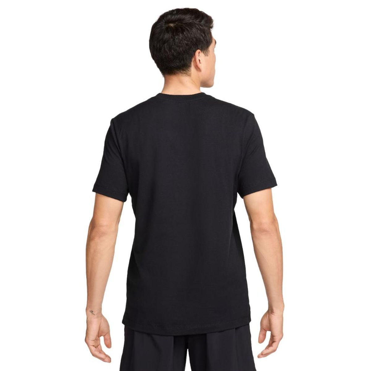 NIKE - Camiseta Nike Tee Modern-Negro