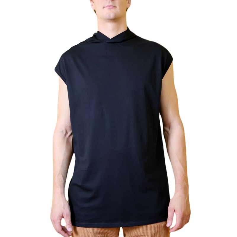 ARANZAZU - Musculosa con capucha Aranzazu - Nador.