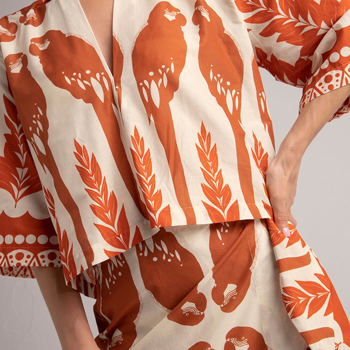 TOUCHE BALNEAIRE - Blusa amplia con escote v. Color Terracota ref.0A67051