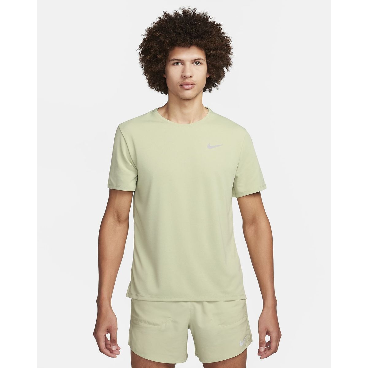 NIKE - CAMISETA NIKE MILER DV9315-020 VERDE