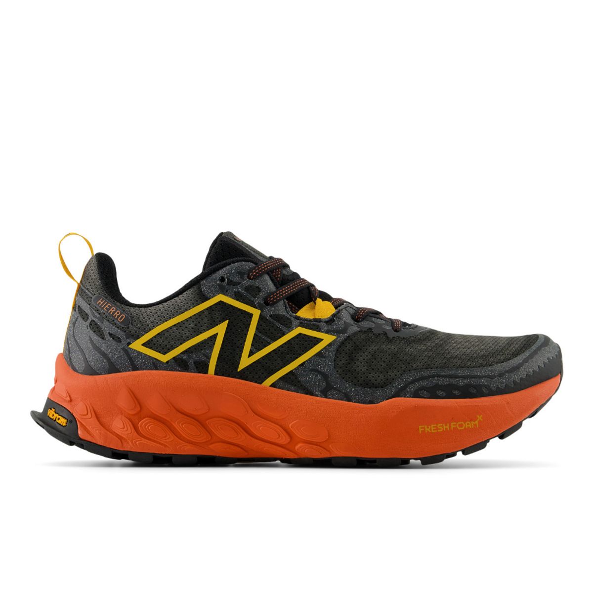 NEW BALANCE - Tenis New Balance Fresh Foam Hierro-Negro