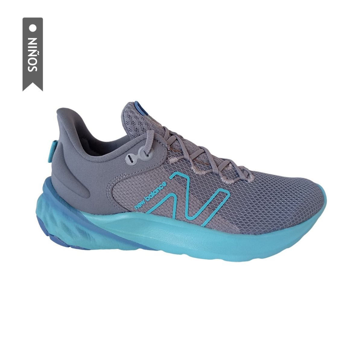 NEW BALANCE - Tenis New Balance Fresh Foam Roav Niño-Gris