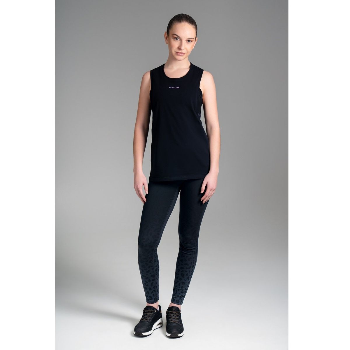ULTIMATE FITNESS - Ultimate Camiseta Deportiva SM Mujer Black