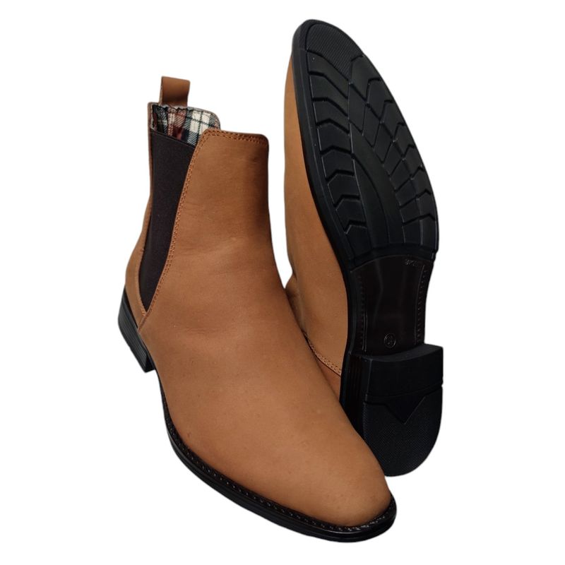 CALZADO CON ALTURA MONSERRATE - Botas en CUERO para hombre marca Monserrate Ref Bastión color almendra