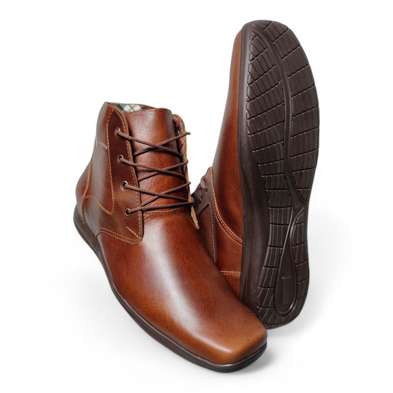 CALZADO CON ALTURA MONSERRATE - Botas en CUERO para hombre marca Monserrate ref Cordillera miel