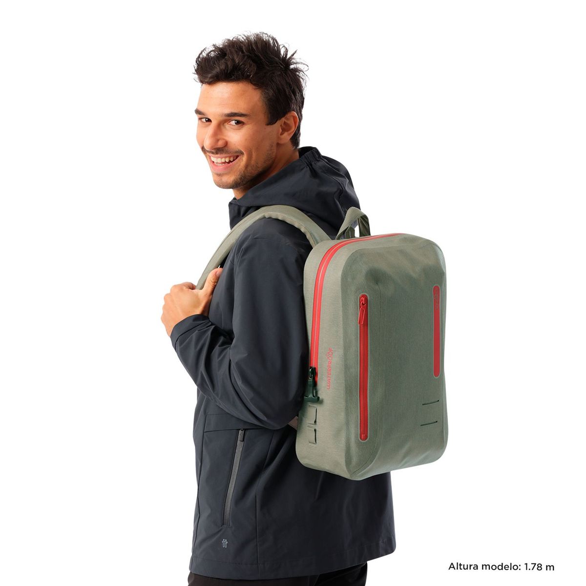 TOTTO - Morral 100% Impermeable Porta PC 15" Seal Beige