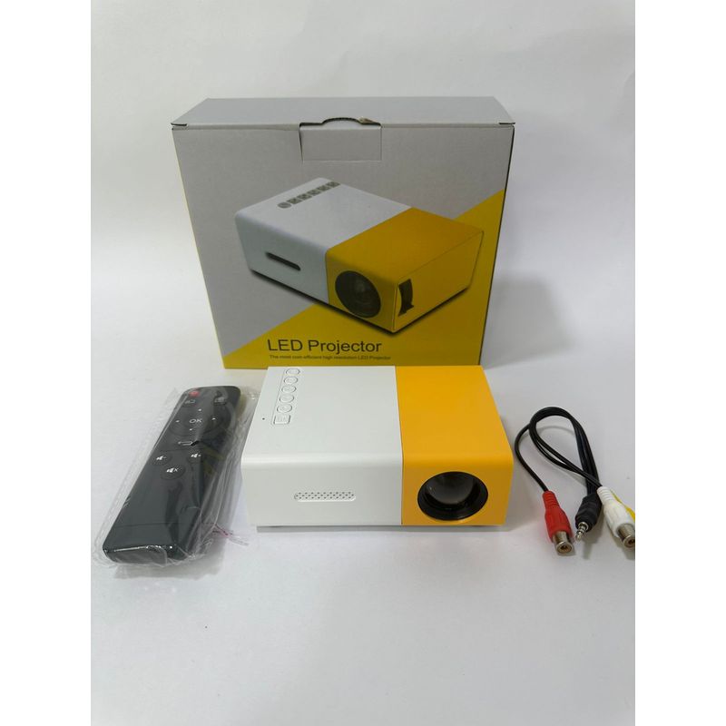 ONE TECH - MINI PROYECTOR LED PORTATIL 1080  YG300
