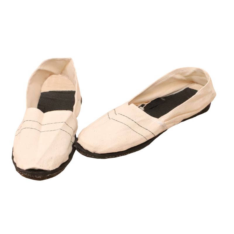 SIN ETIQUETAS - Alpargatas - Cotizas Blancas Para Trajes  Típicos