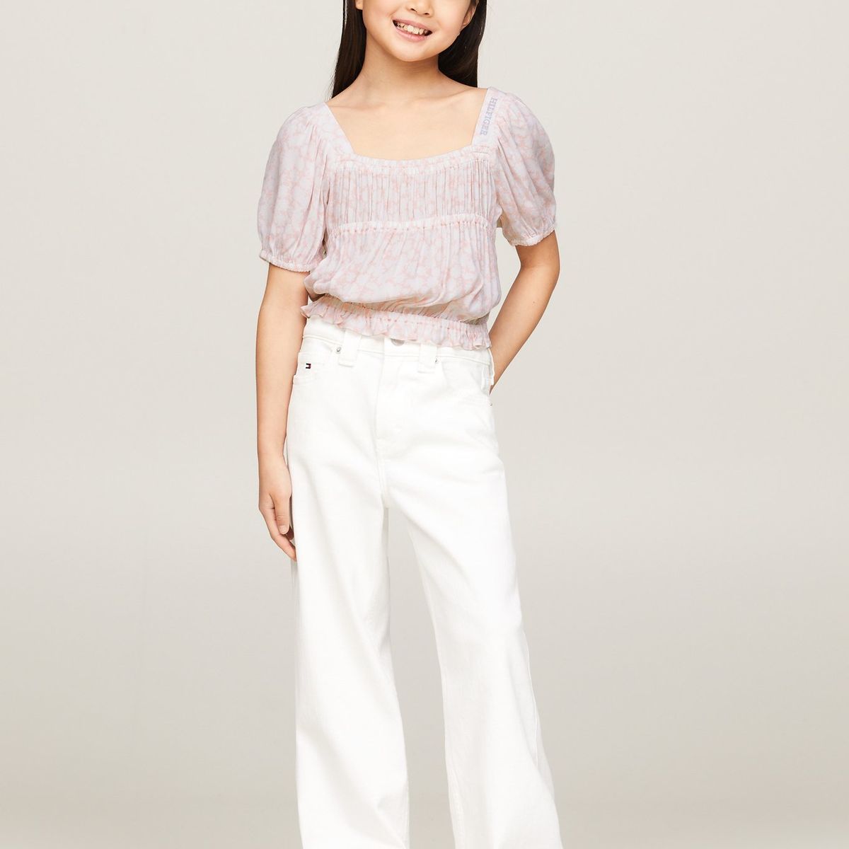 TOMMY HILFIGER - Blusa Rosada Niña Rosada Cropped De Estampado Floral Tommy Hilfiger