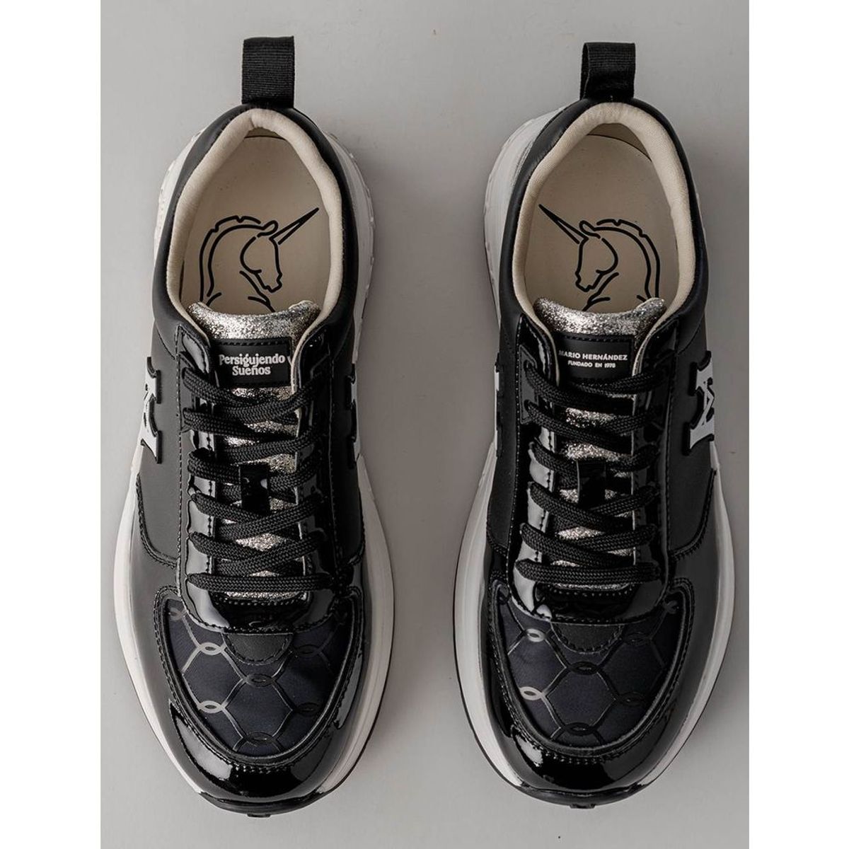 MARIO HERNANDEZ - Tenis Astro Sombra