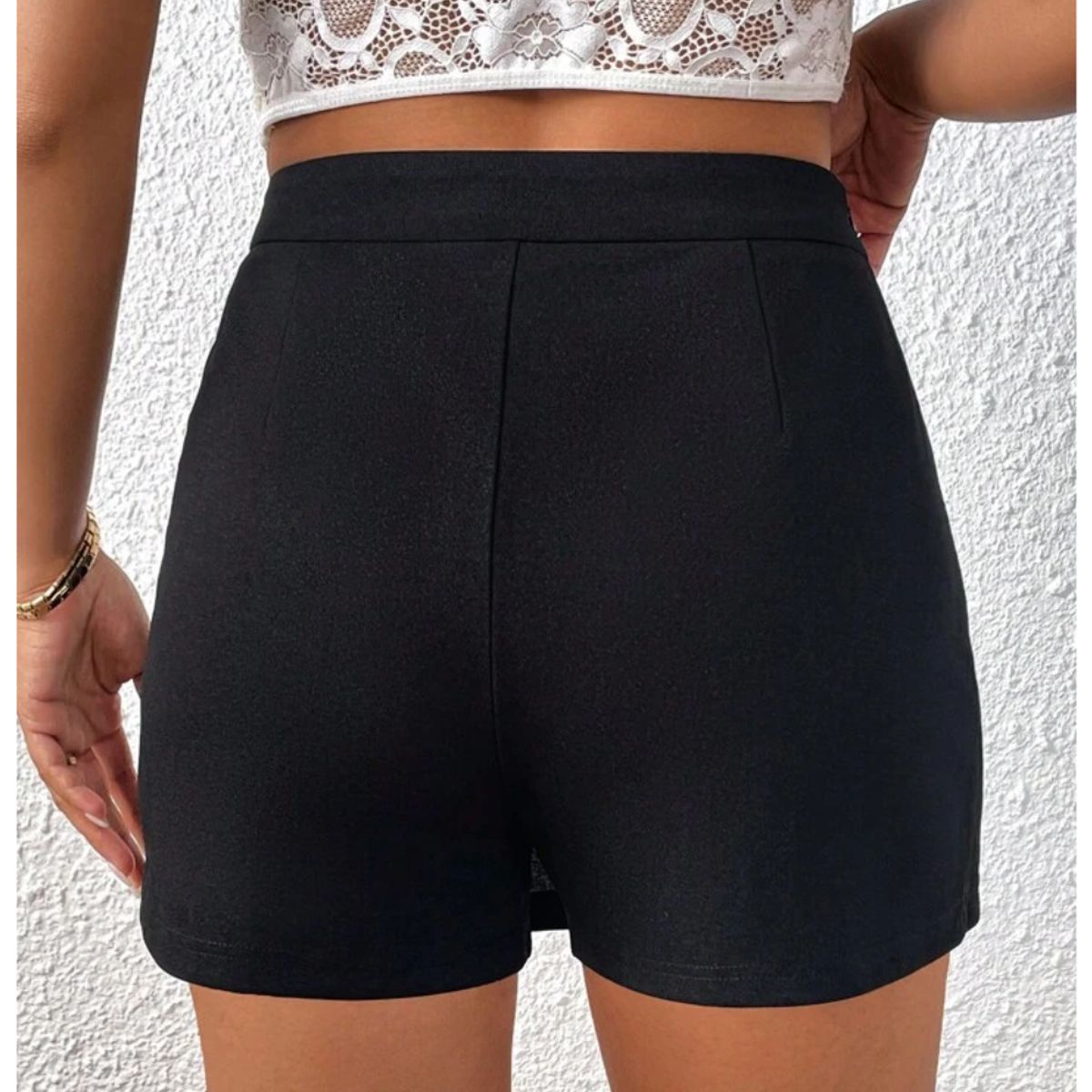 NEGRELI - FALDA SHORT CON PERLAS REF-3072