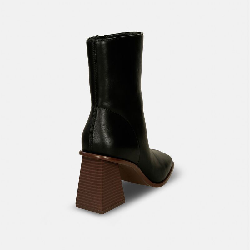 BATA - Botas Para Mujer Bata  Jelly Oilo