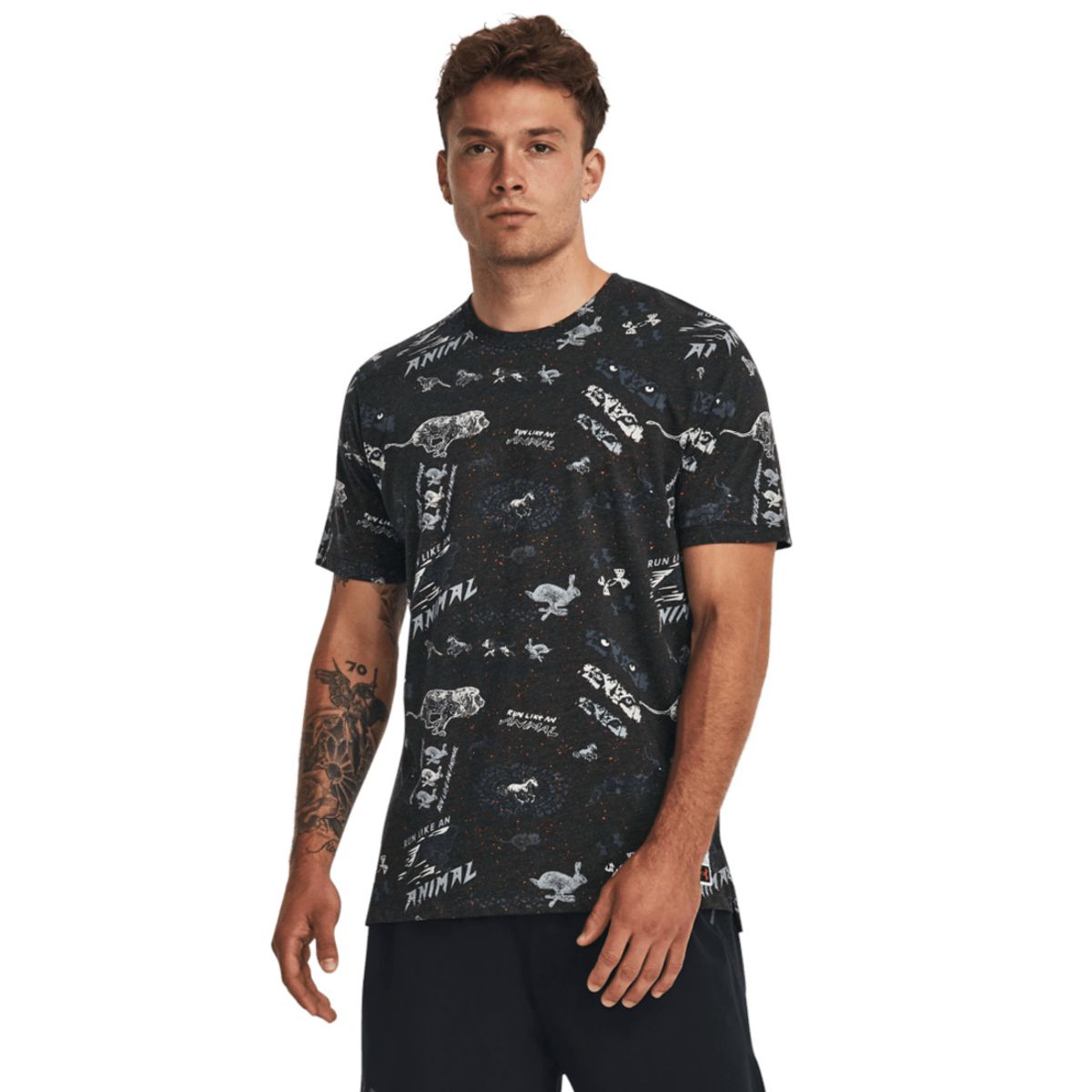 UNDER ARMOUR - Camiseta Hombre UNDER ARMOUR UA RUN LIKE A TEE Negro UNDER ARMOUR.