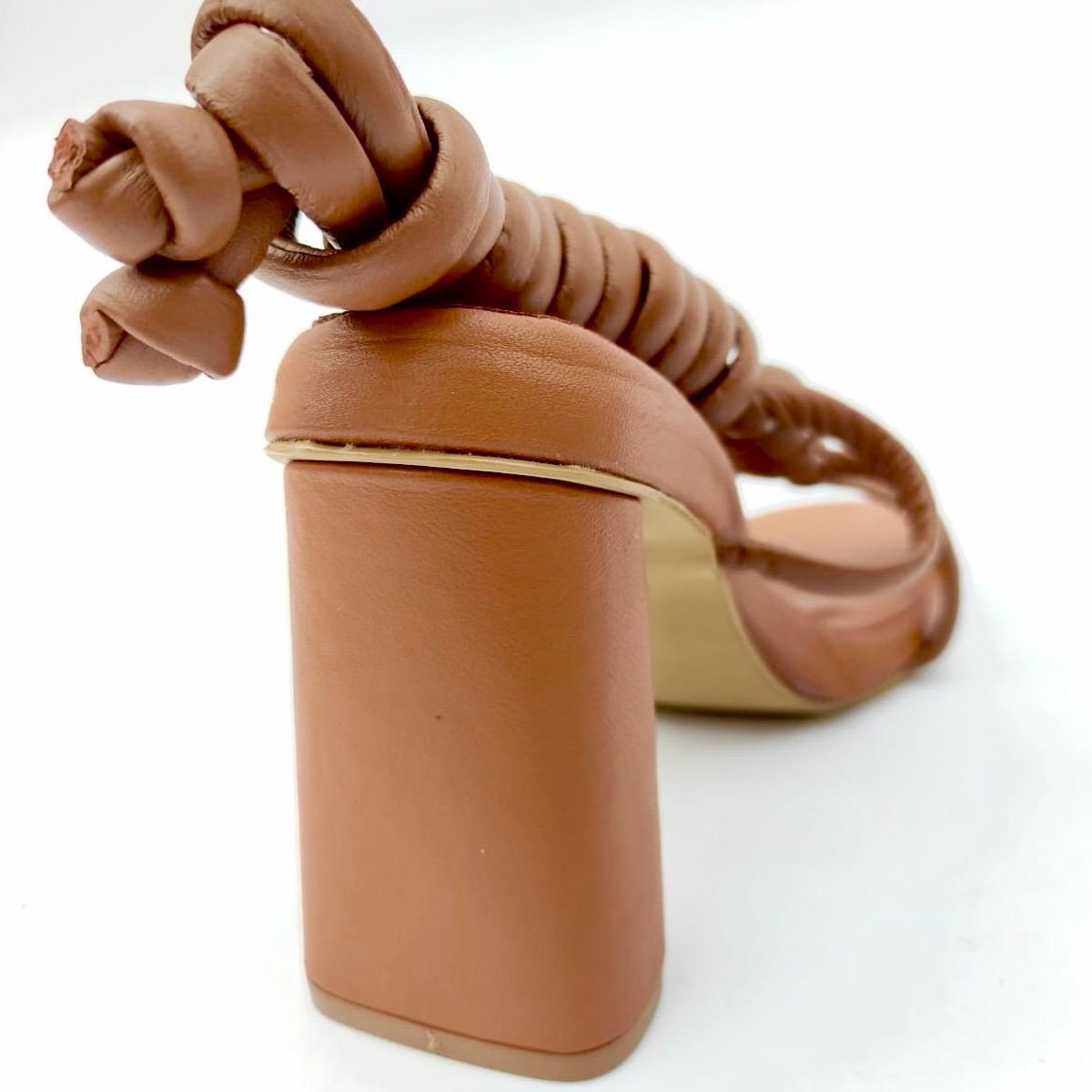 TALARA - Sandalia Tacon medio para mujer en cuero