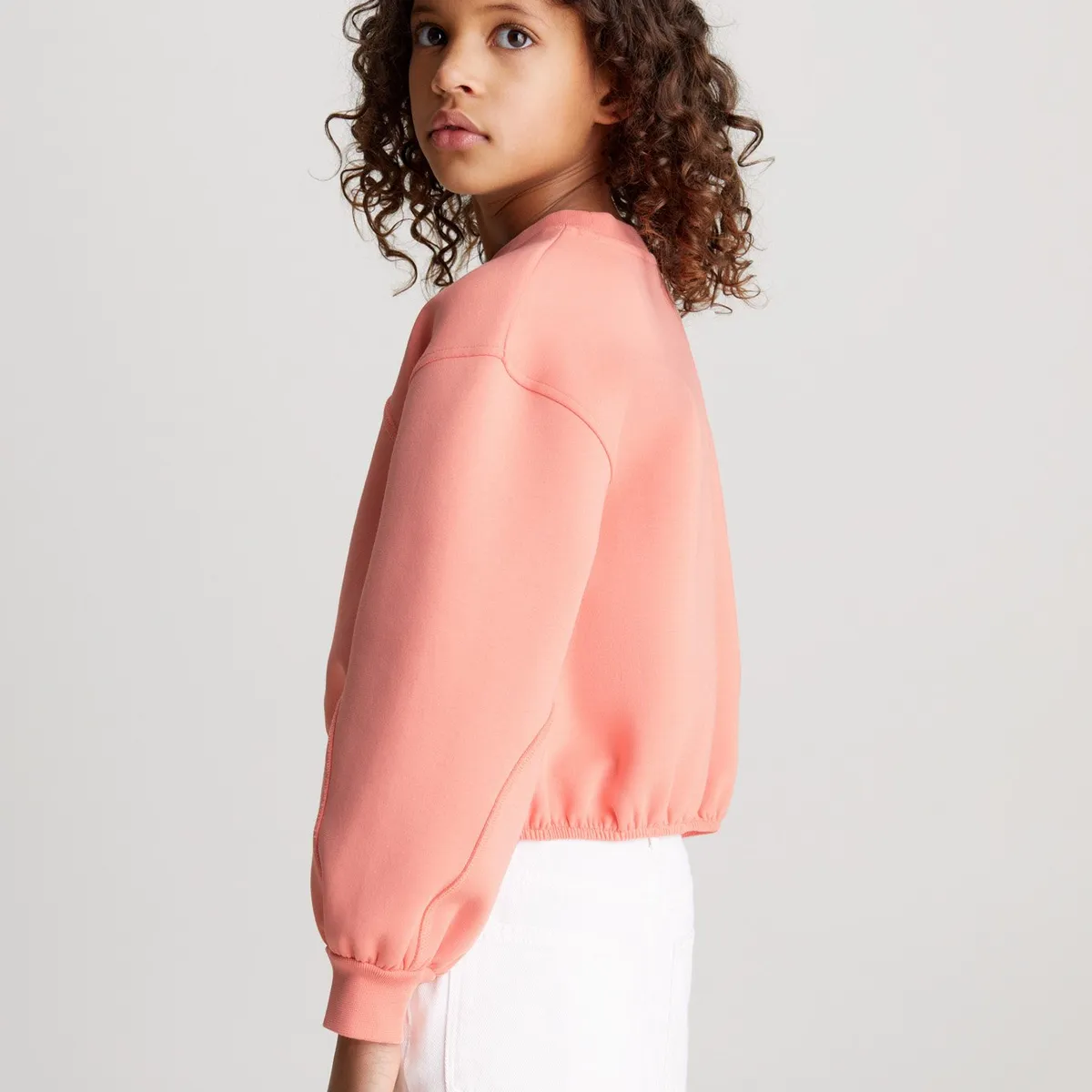 CALVIN KLEIN - Suéter rosado boxy con monograma para niña Calvin Klein