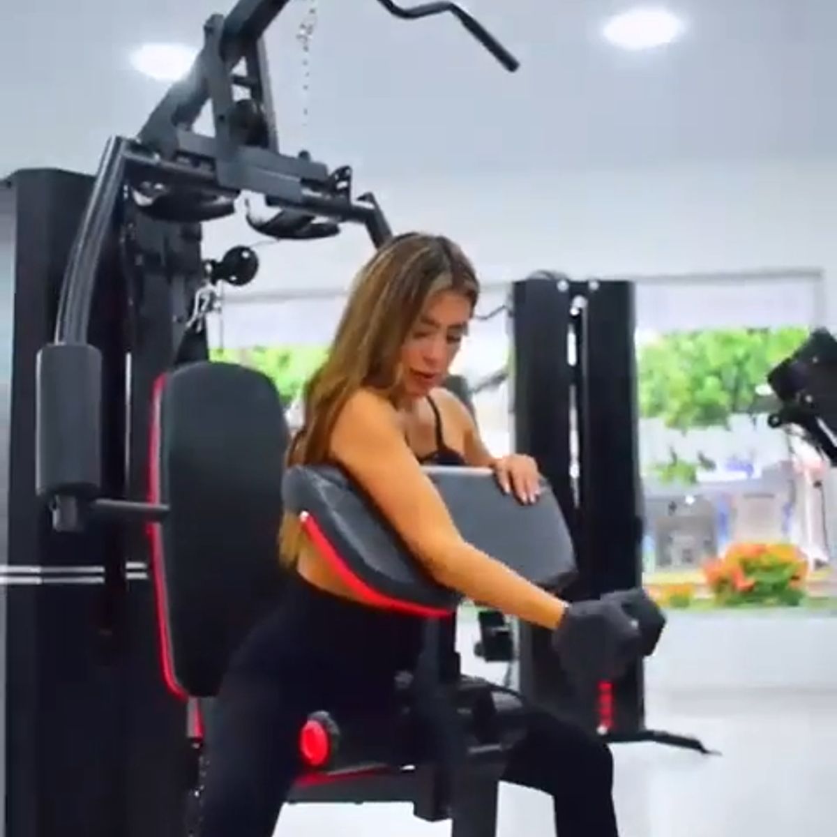 GYM FACTORY FITNESS - Multifuerza 1 torre 159 Lbs Gym Factory Fitness Ref HG600S