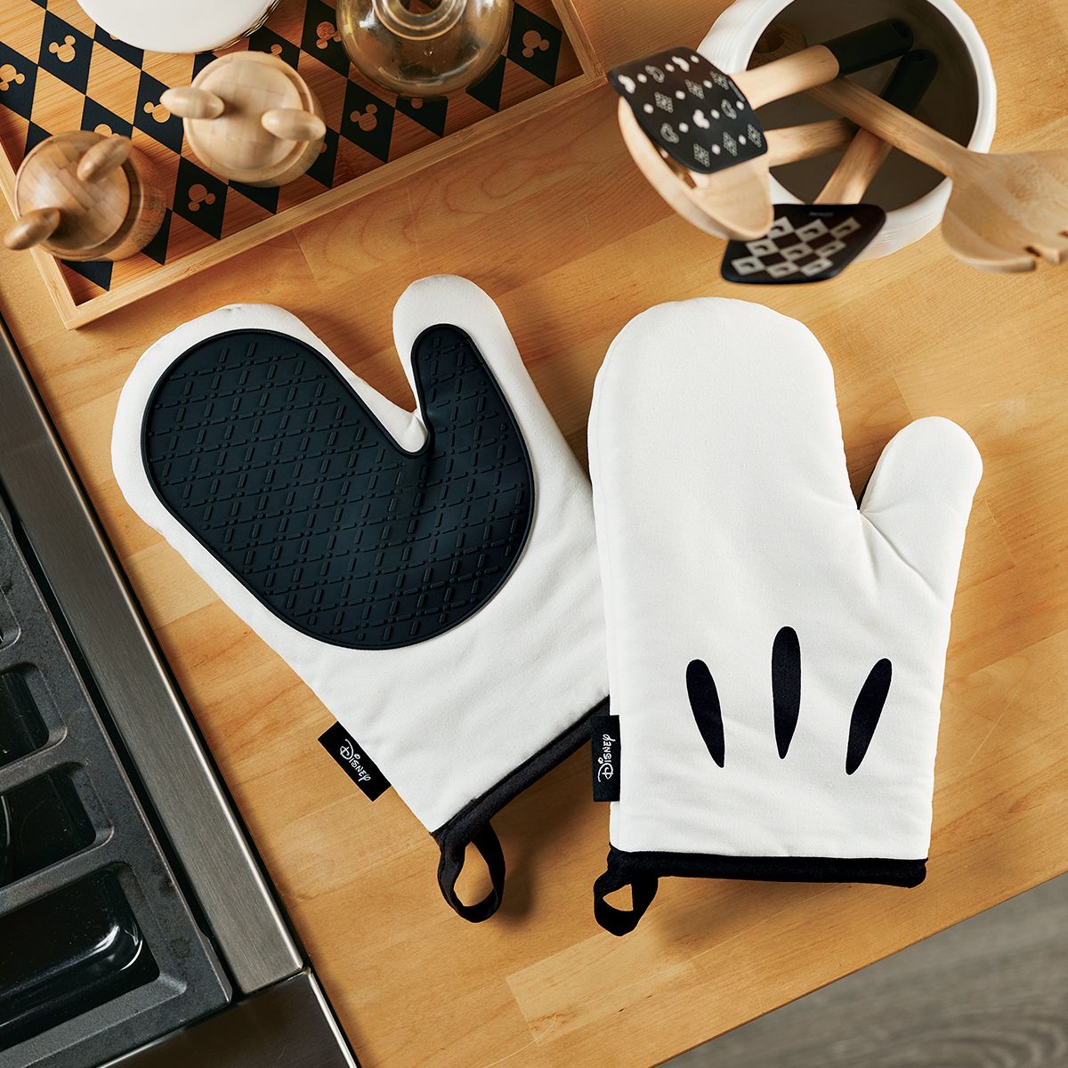 FARBERWARE - Guantes para horno Colección Disney Home Monochrome Farberware