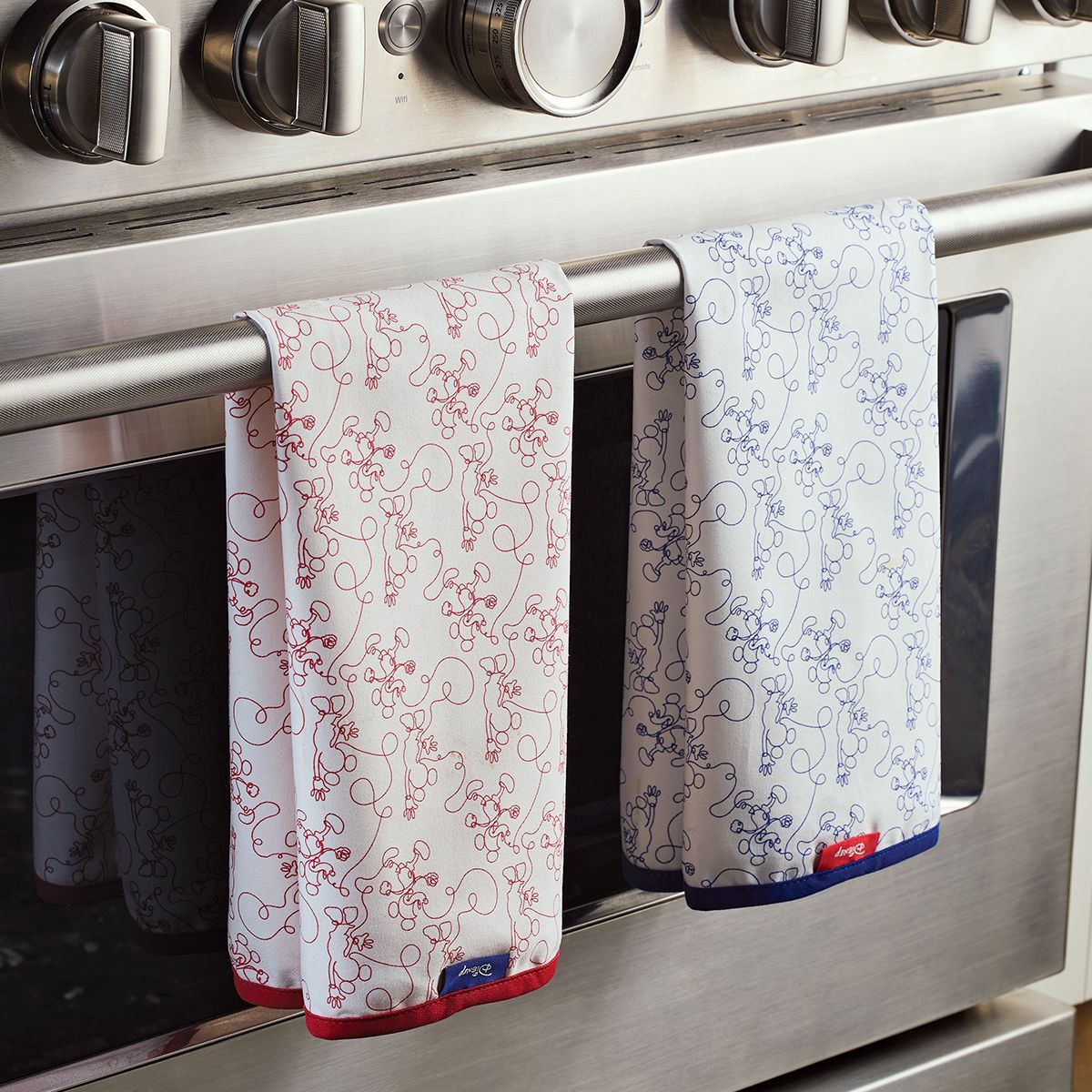 FARBERWARE - Set de 2 toallas de cocina. Colección Disney. Farberware.