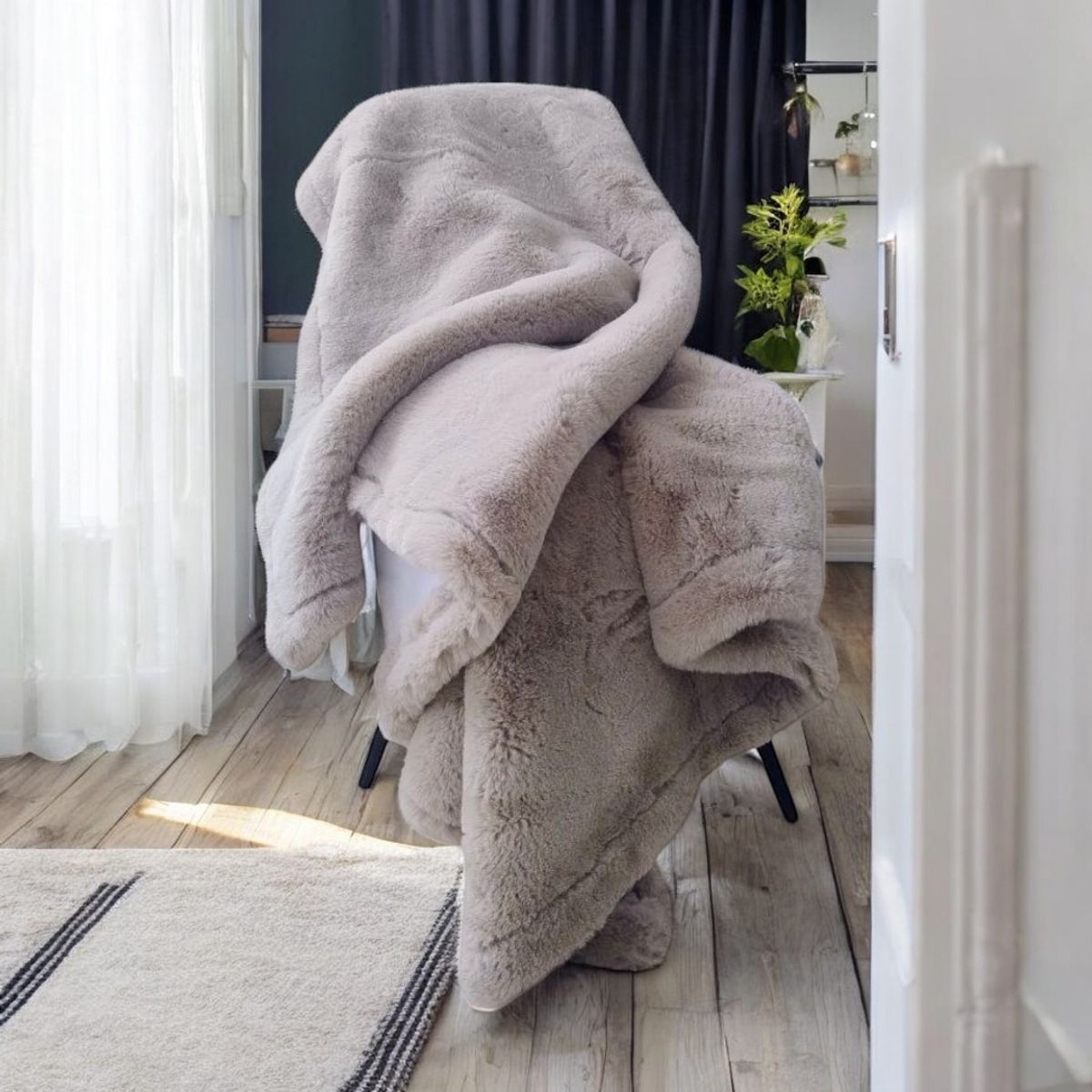 BANZAY - MANTA NORDICA COLOR CREMA MATIZADO