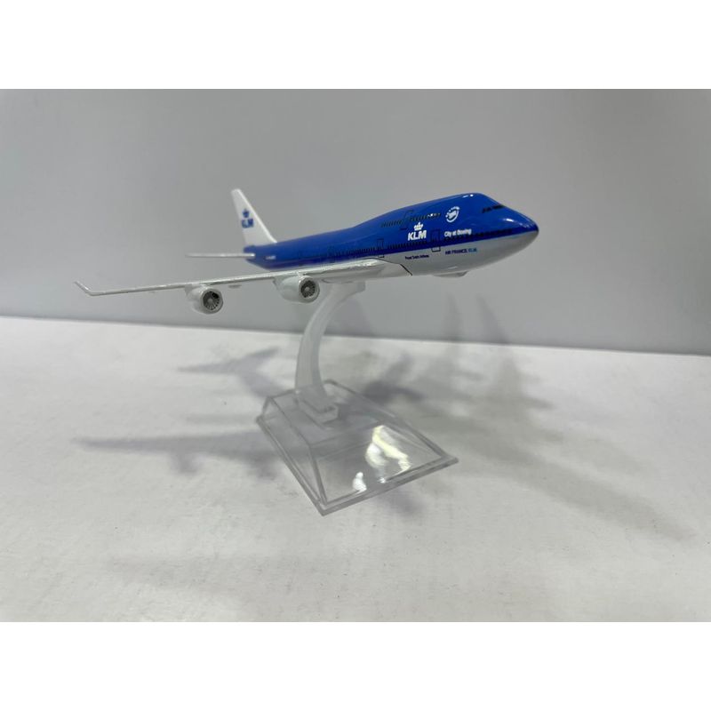 GENERICO - AVION BOENG 747 KLM