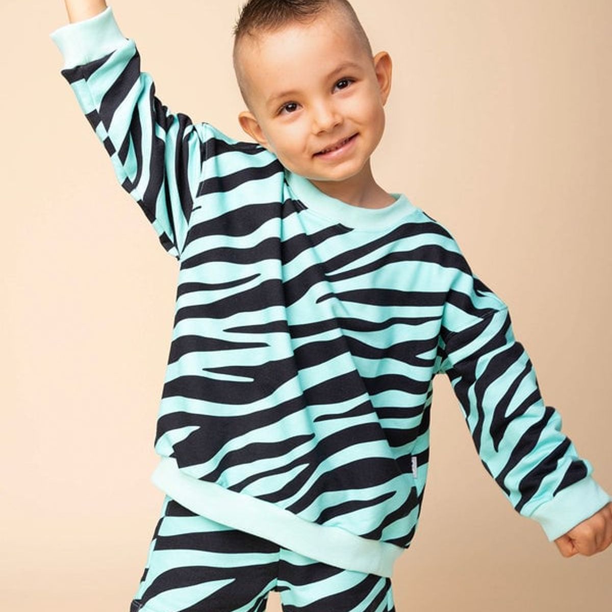 DOSOJOS - Conjunto de buzo oversized y short en algodón peruano - Cebra unisex