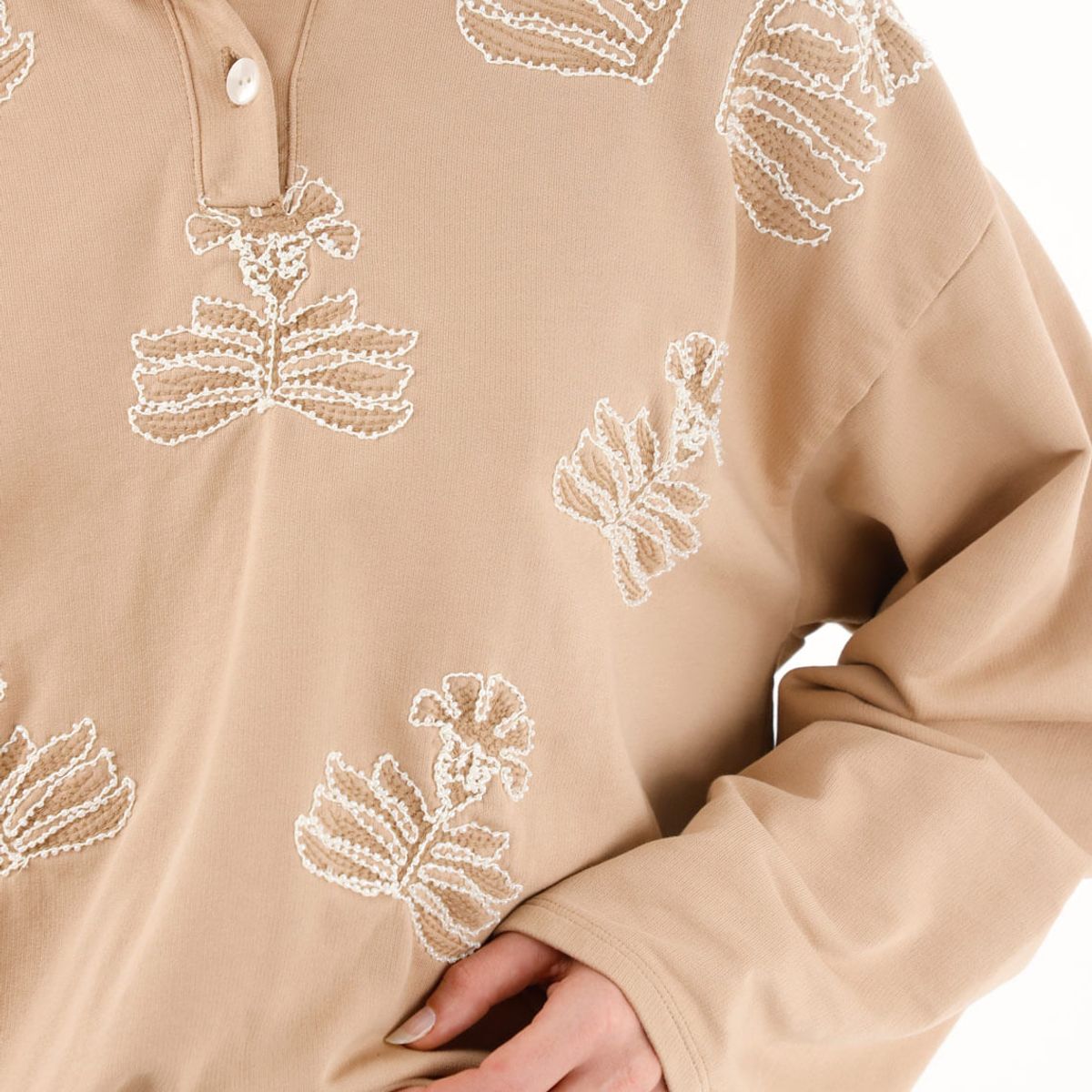 TENNIS - Buzo tipo polo con bordados para mujer