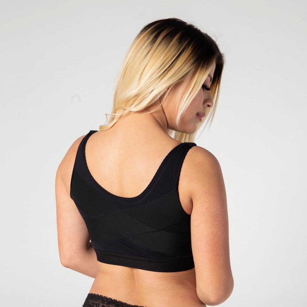 SAN ANGELO - Brasier Post Quirúrgico Ref P21