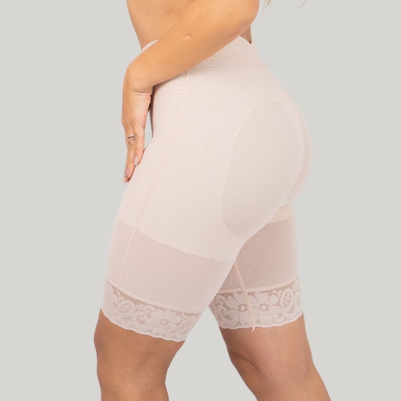 SAN ANGELO - Short Media Pierna con Broches Centrales Ref SH-06