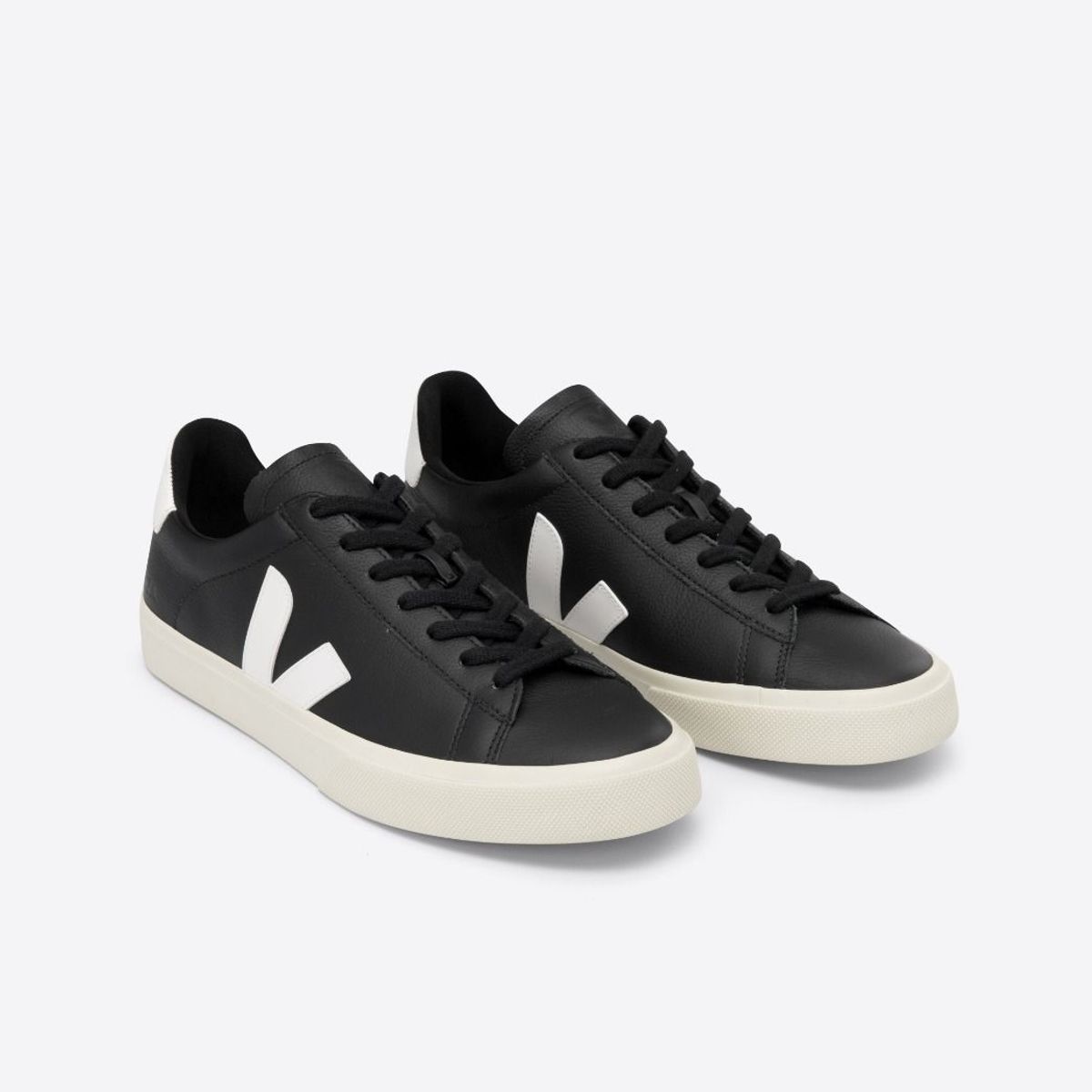 VEJA - Tenis veja de hombre campo chromefree leather VEJA Negro TECAMCHROLEA
