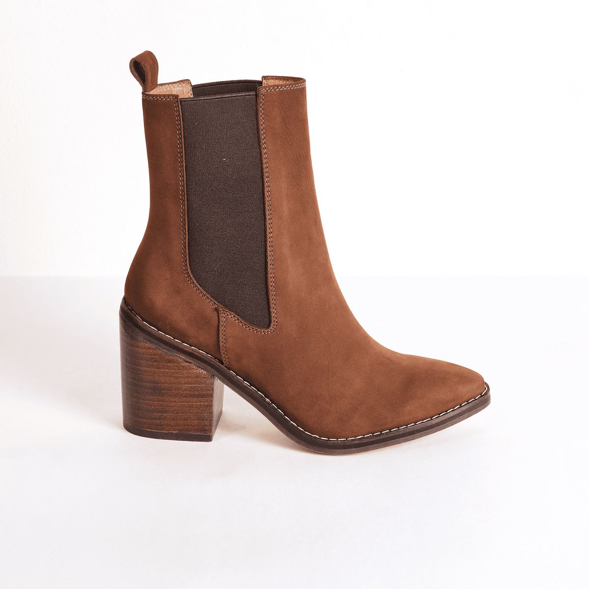 ABELA - Botines Regina Miranda - Cuero Café - Diseño Botines Essence