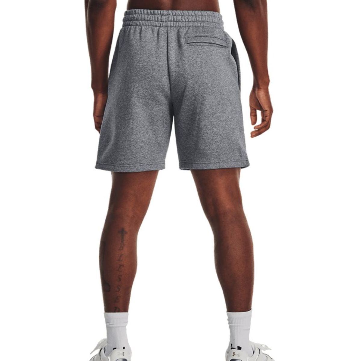 UNDER ARMOUR - Pantaloneta Under Armour Essential Flece-Gris