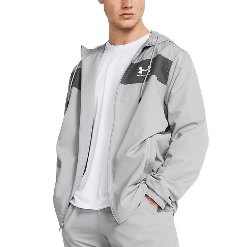 UNDER ARMOUR - Chaqueta Under Armour Sportstyle Windbr-Gris