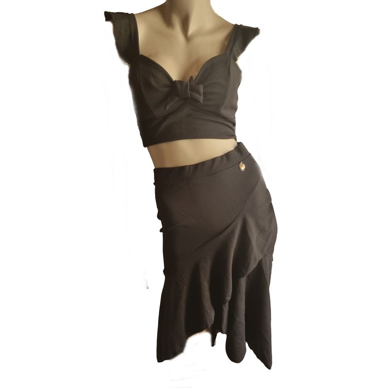 VIA7 - conjunto de falda debajo rodilla boleros y blusa corta