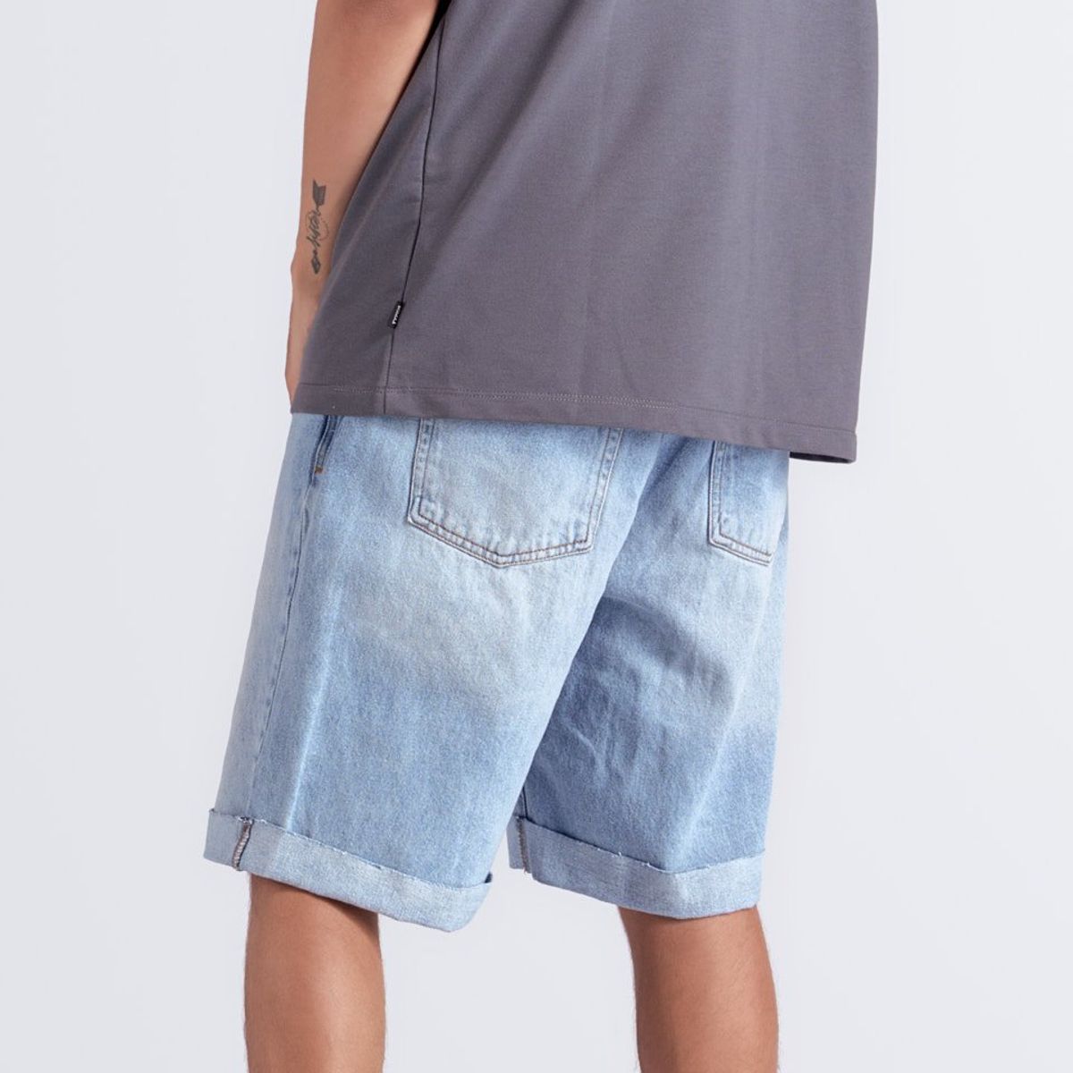 TYPER - Bermuda Para Hombre En Denim Typer