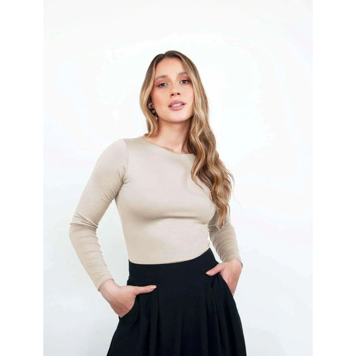 MOLGOA - Body para Mujer Cuello Redondo Manga Larga - Rebeca Nude