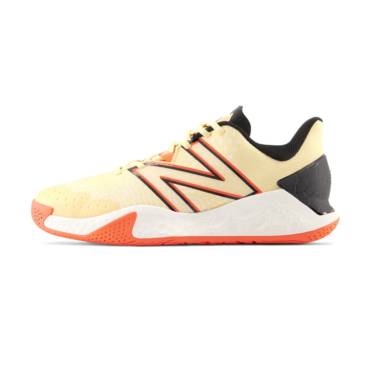 NEW BALANCE - Tenis Deportivos New Balance Lav V2  Amarillo Para Hombre