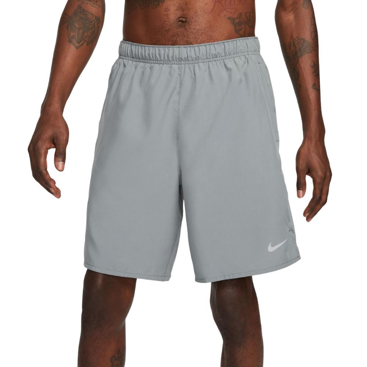 NIKE - Pantaloneta Nike Challenger 7Ul Short-Gris